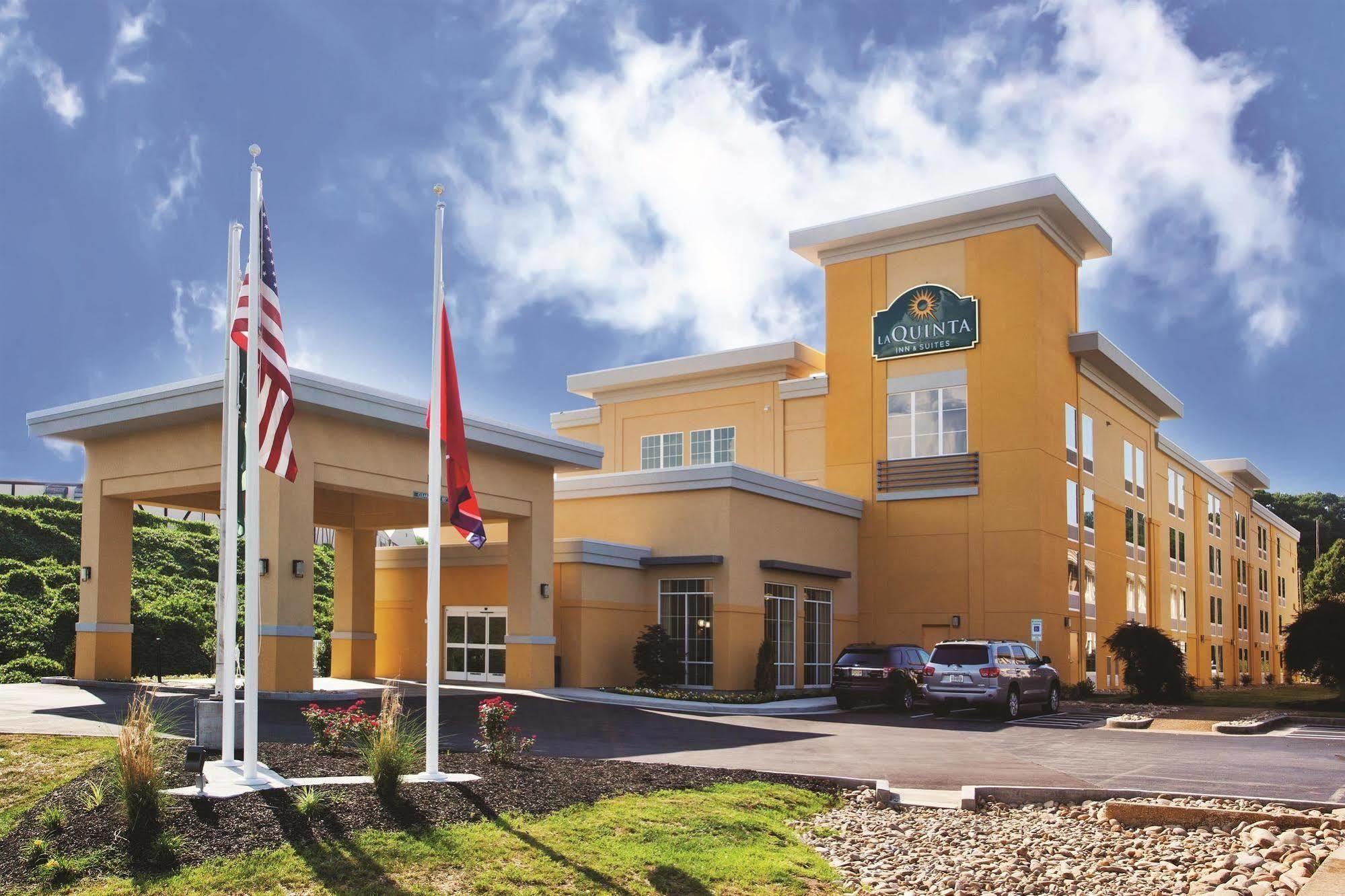 La Quinta By Wyndham Knoxville Central Papermill Exterior photo
